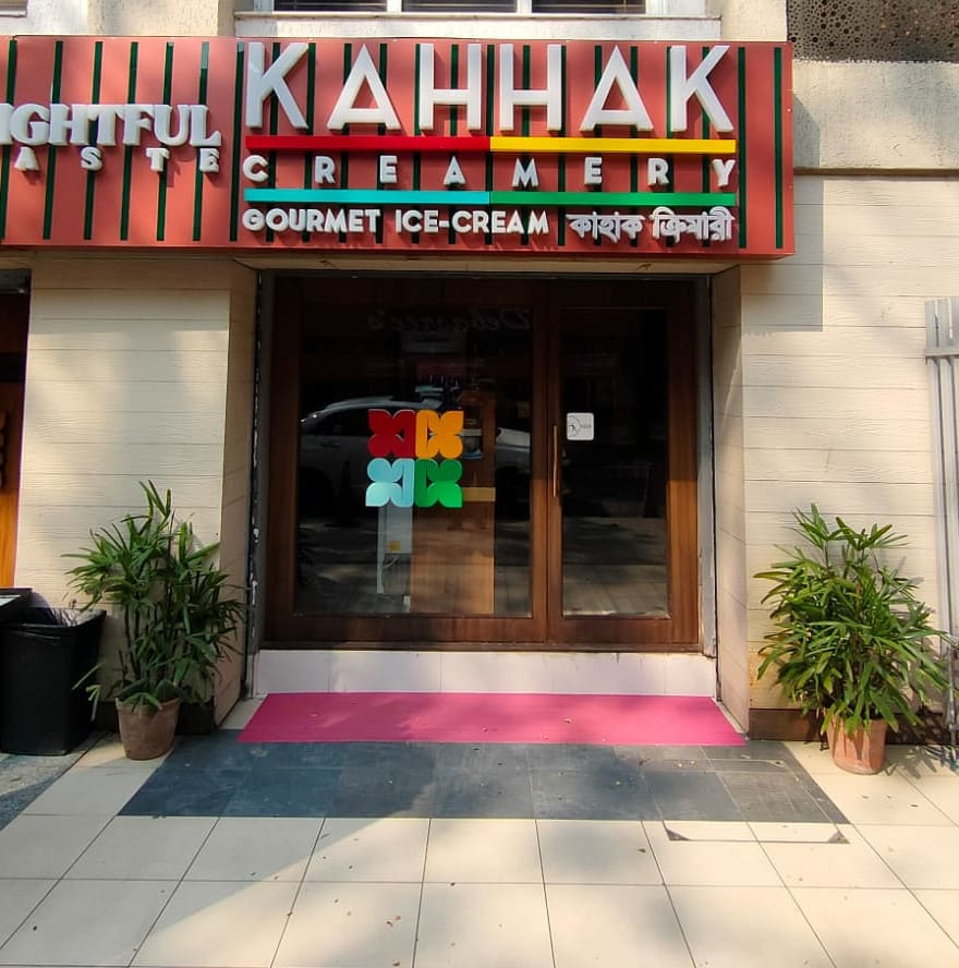 Kahhak_Creamery_Hindustan_Park